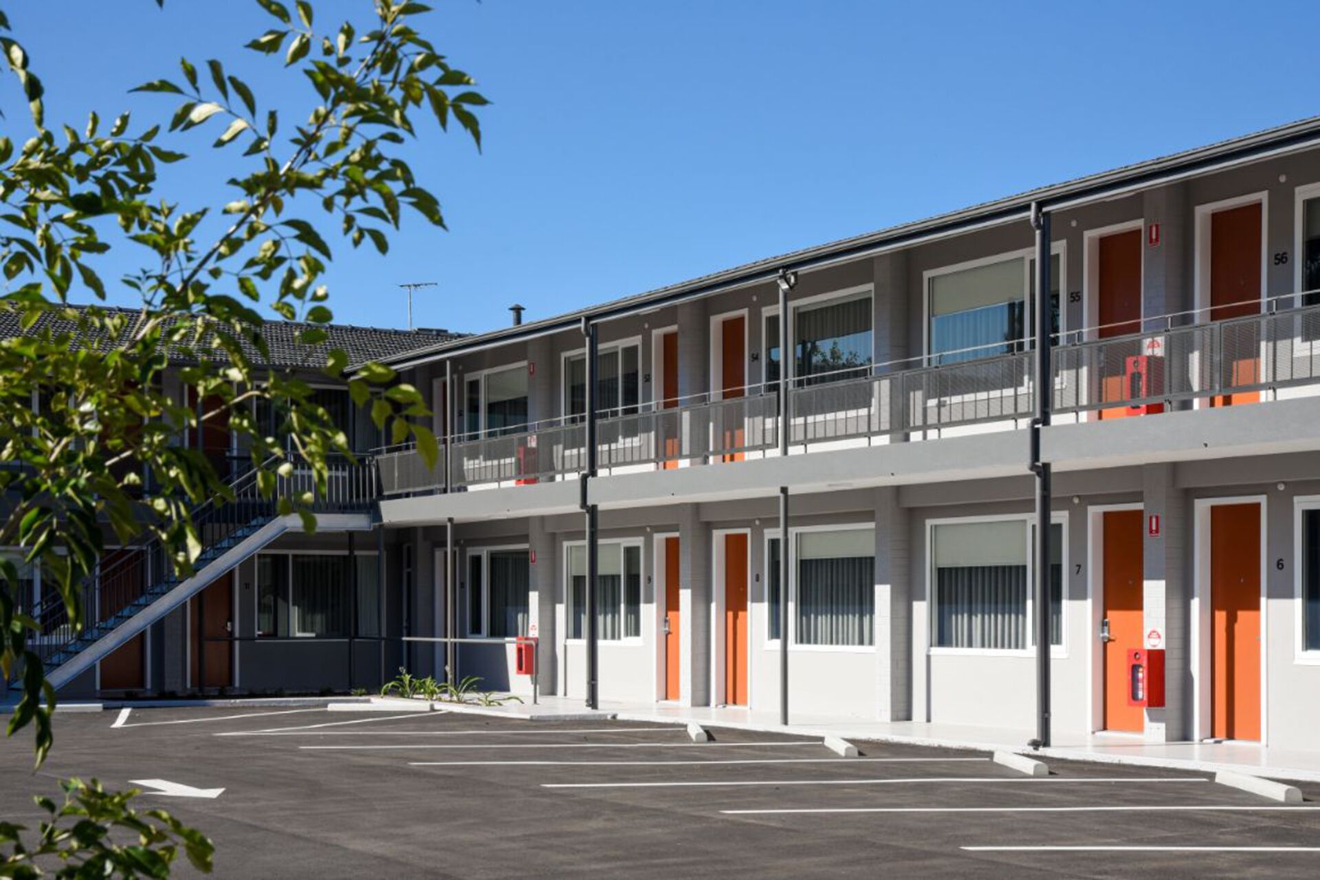 hotelmotel-adelaide-refurbishment-sa-adelaide-shape-australia_2