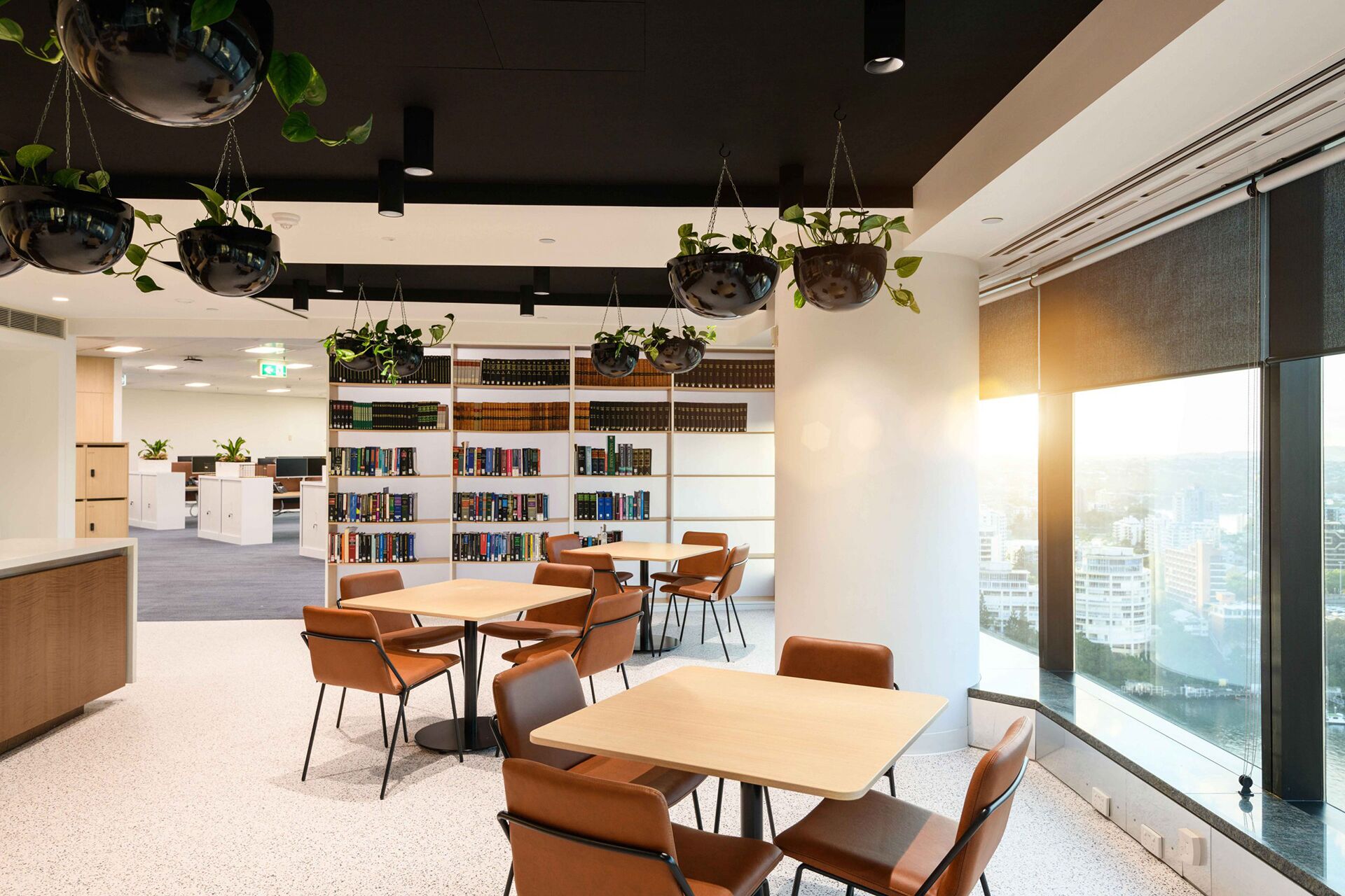 minter-ellison-brisbane-office-fitout-qld-brisbane-shape-australia_1