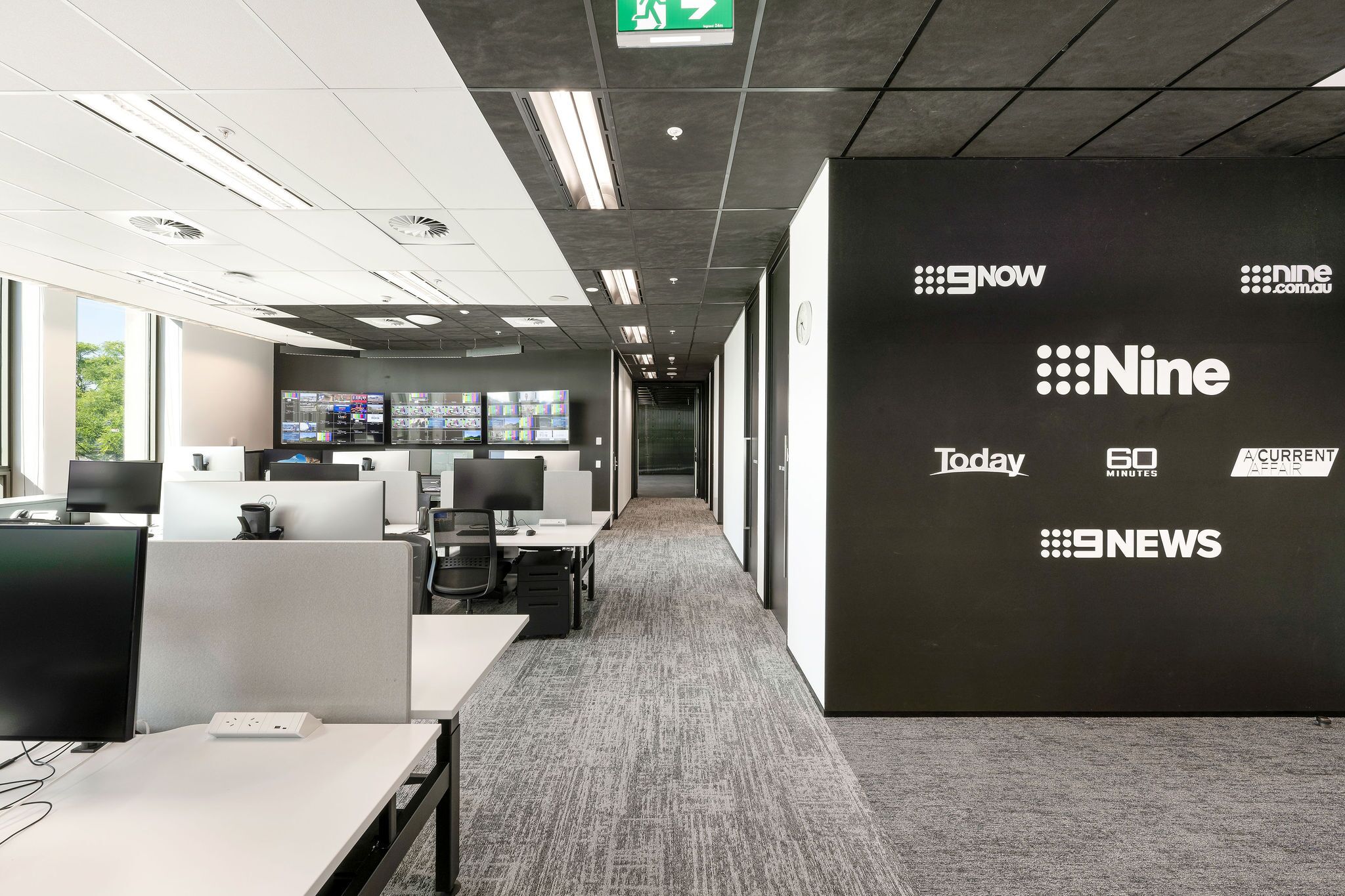 channel-nine-parliament-house-shape-australia_1